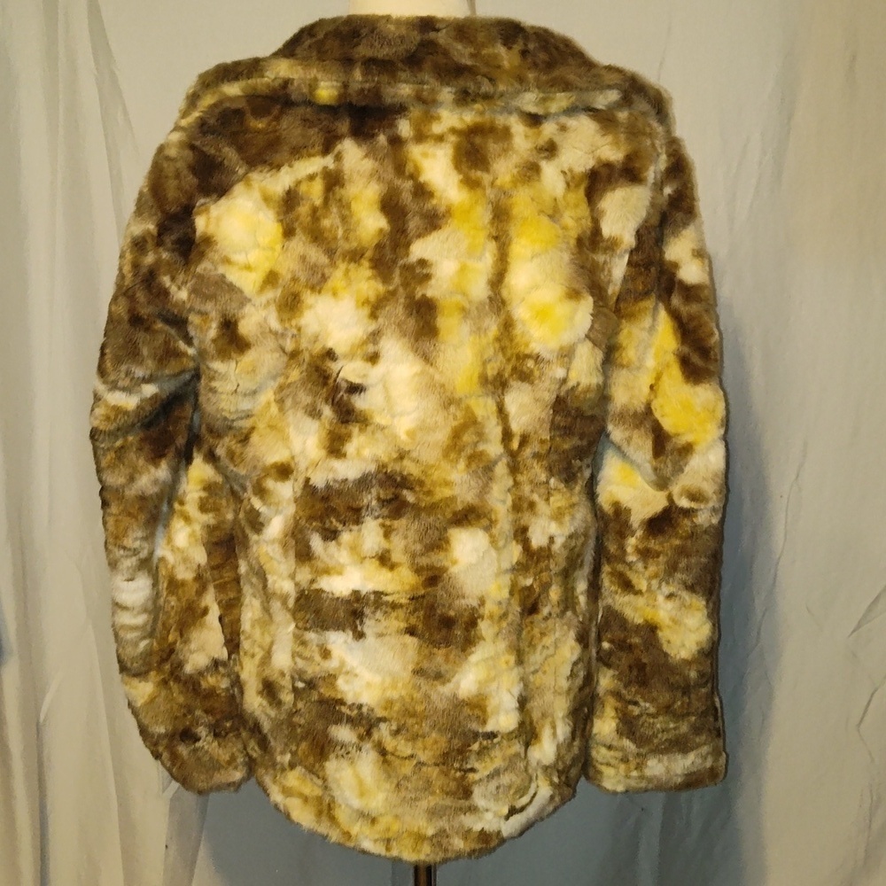 Day Trip Faux Fur Calico Color Brown White Yellow Size Large - Picture 2 of 9